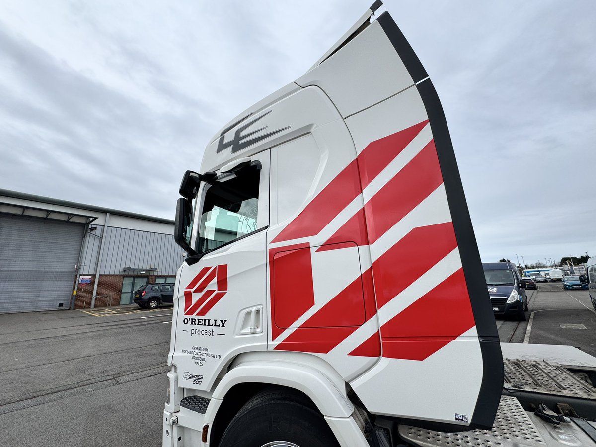 Elite Signs & Vehicle Branding tweet media