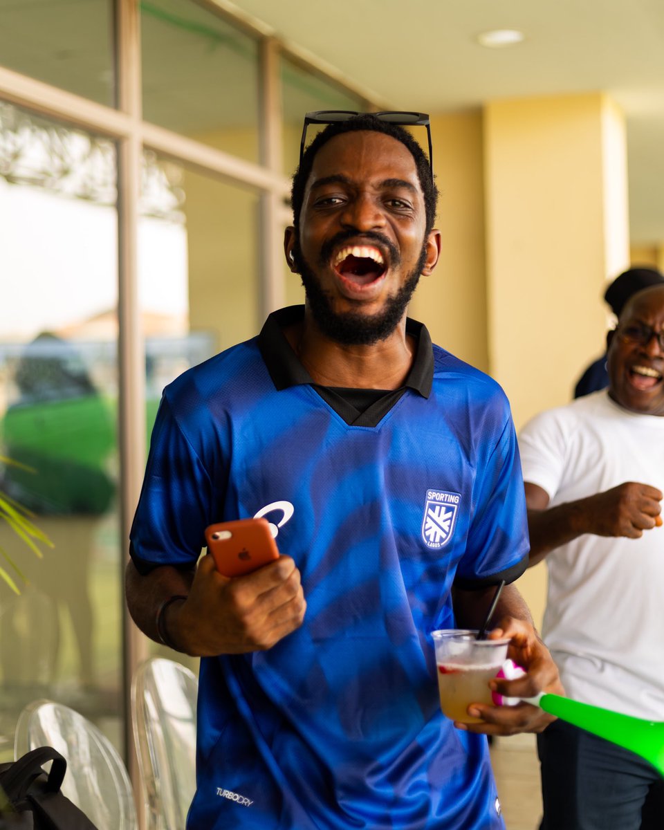 oritsemisan tweet media