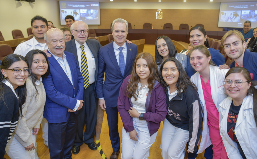 Emilio J. Baños tweet media