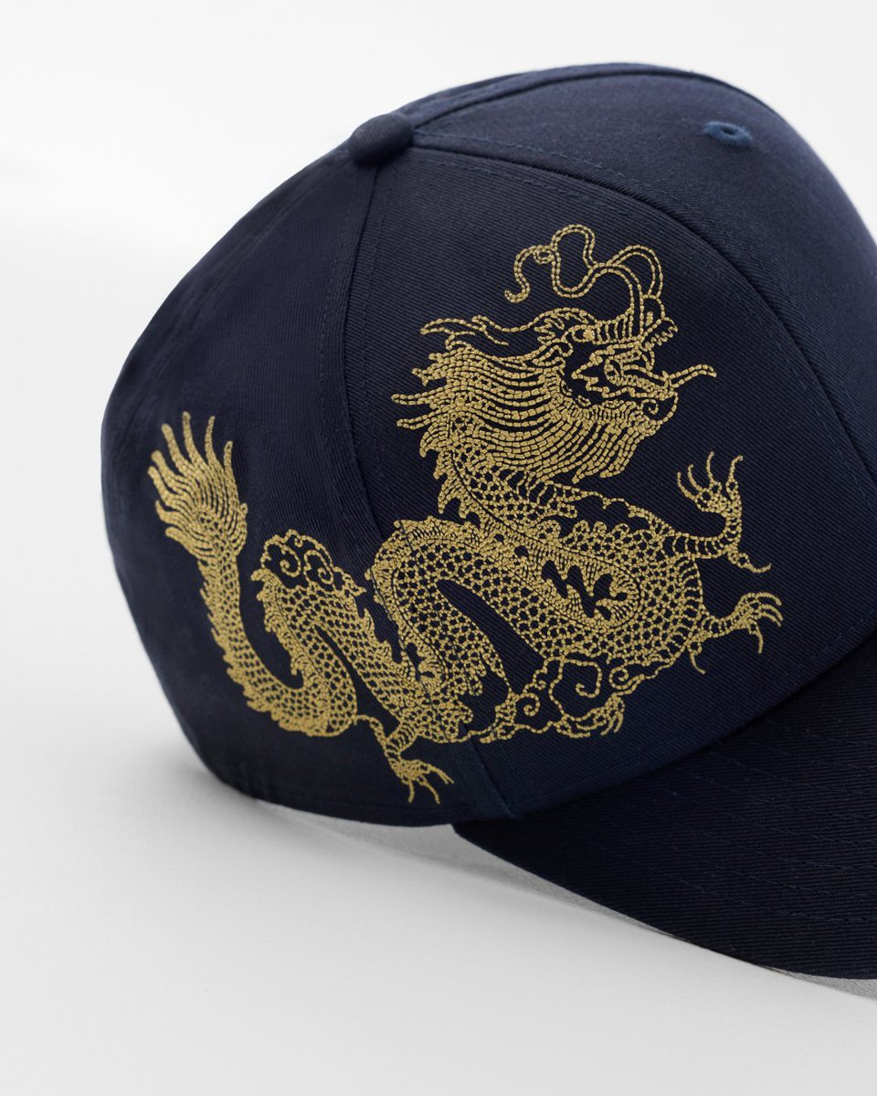 Red Bull special edition cap for China 👀🔥