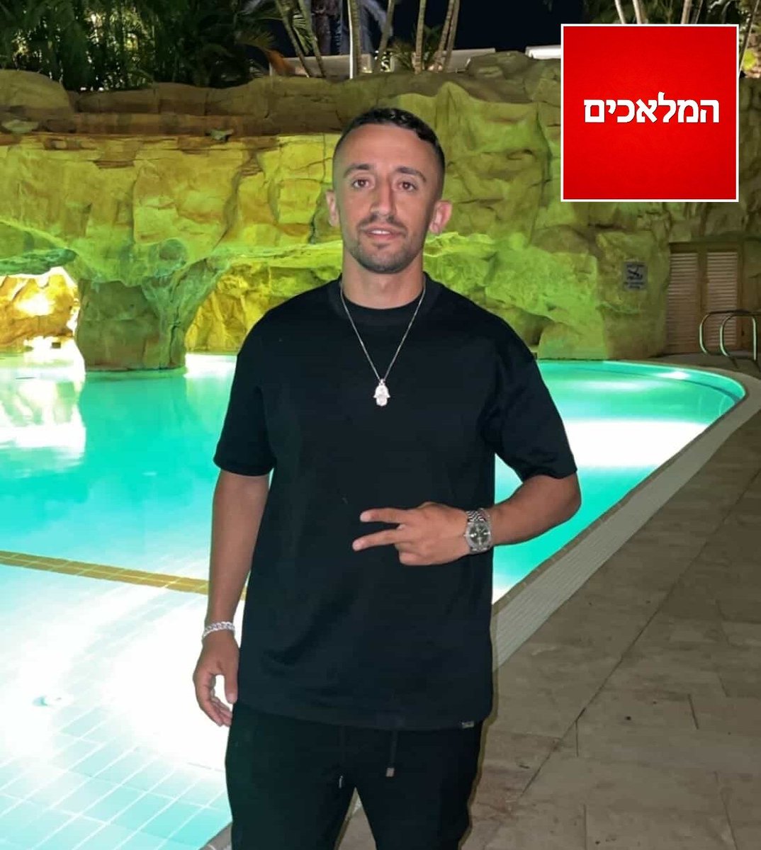 אני אבא לילד עם צרכים מיוחדים בבית ספר אשקלון
המלאך הזה מלמד בבית ספר של הבן שלי בשיא המלחמה באזעקות הוא יןצא ומחלק שקיות ענק של משלוחי מנות לילדים סבב קודם גם הוא דאג לילד שלי ולכל הילדים המיוחדים באהבה ובצניעות כזאת ❤️ השם יחזיר לו אבל הייתי שמח הרים לו מבלי שהוא ידע ! תפרגנו👏