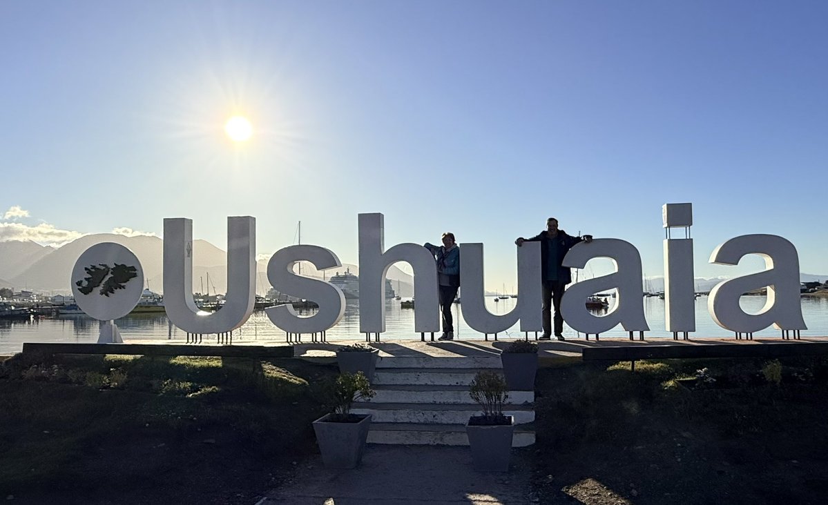 Chris Hart tweet media