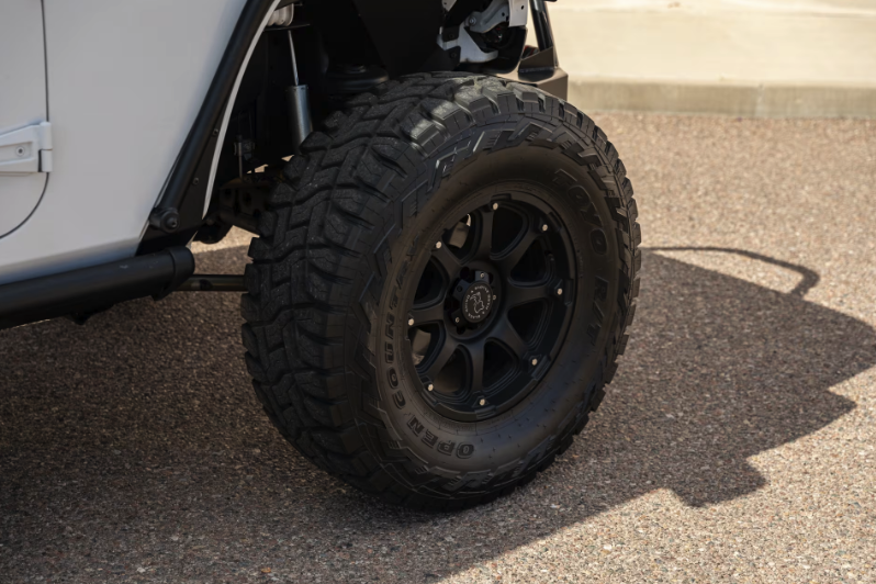 Mecum Auctions tweet media