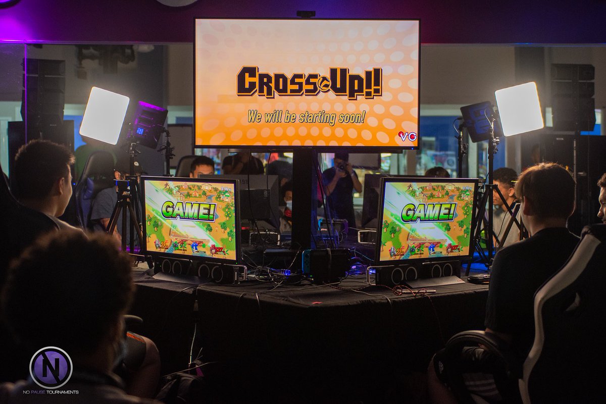 GameQ Lounge tweet media