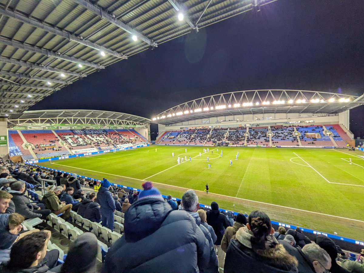 conners18's tweet photo. Gets emptier every week here #wafc https://t.co/hJtp3PdOAY
