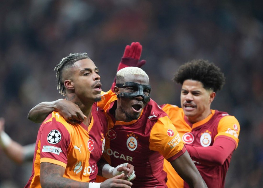ismaileydgn's tweet photo. Sen gözümün nuru
Adanmış hayatların umudu
Şanlı GALATASARAY

Ali Sami Yen Liverpool’a cehennem oldu…

 #GSvLIV https://t.co/IPTMInmElQ