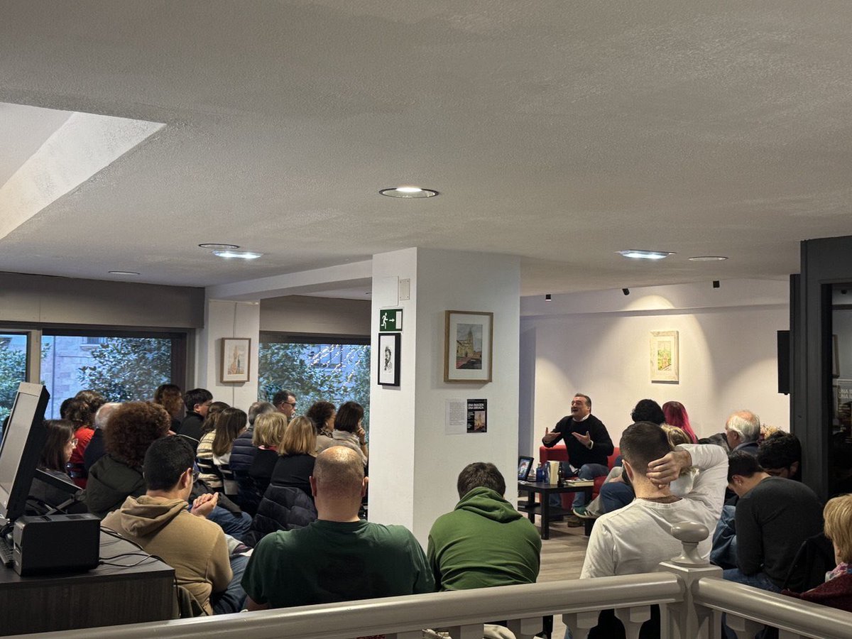 Ediciones Tinta Roja tweet media