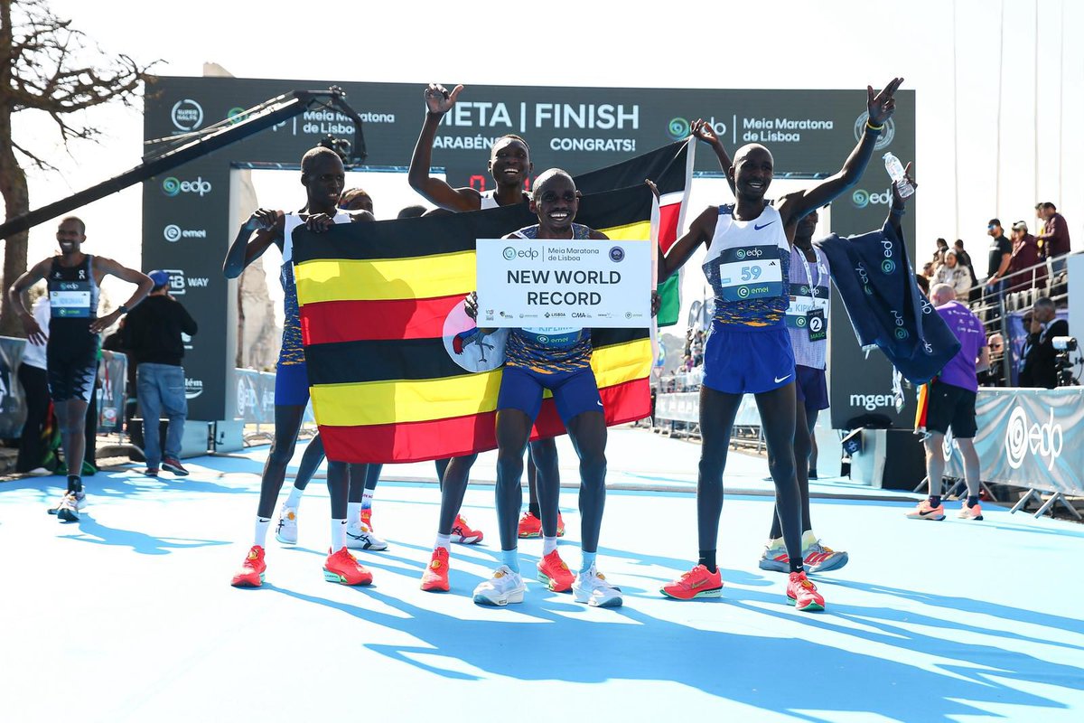 YkEdmond's tweet photo. YES! HE DID IT!💯
World Athletics has been disproved now!
Jacob Kiplimo has reclaimed his Half Marathon WORLD RECORD that was scrubbed off in January following a cross-examining. Now he got it clean and clear last Sunday! Congratulations https://t.co/R4JDnaCOAh