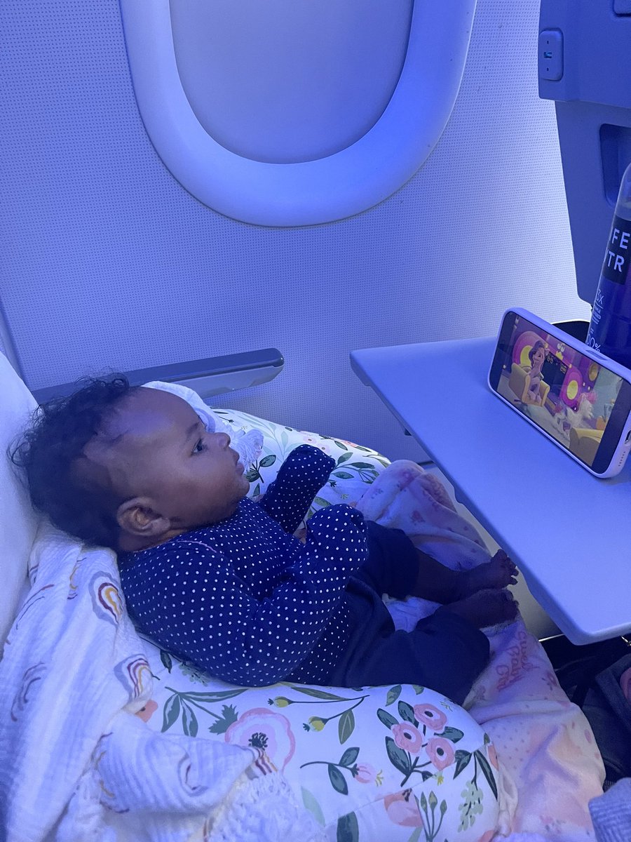 Vyre DamoneWZ tweet media