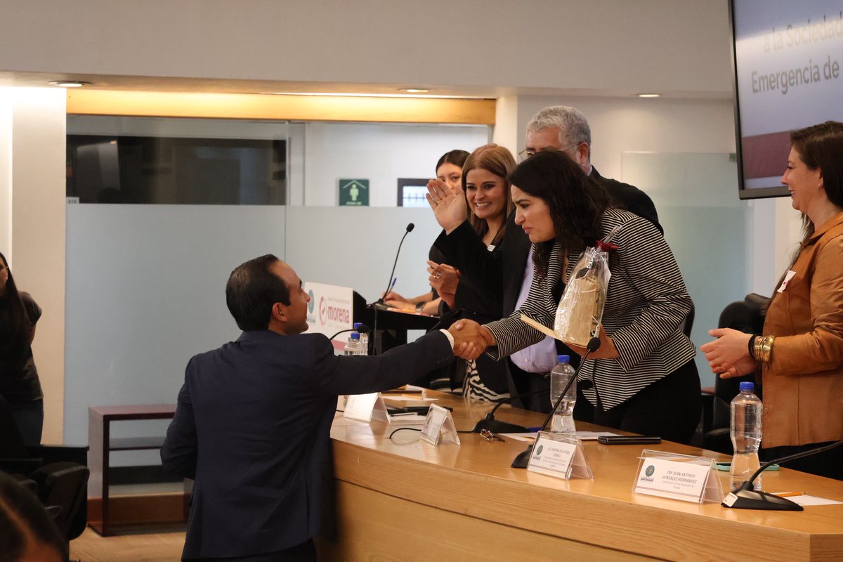 Nora Escamilla tweet media