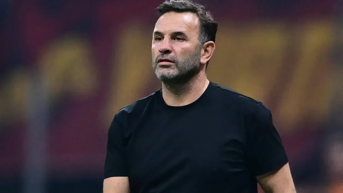 oğlu kanserken dursuna güvenip ( dünyada alınacak en büyük risk) 13. olmuş takıma gelmeyi kabul etti çok büyük sorumluluklar aldı bugün oğluda sağlıklı galatasarayı da şampiyonlar ligi takımı yaptı 

allah güzel kalbine veriyor hocam kalbimiz durana kadar yanındayız