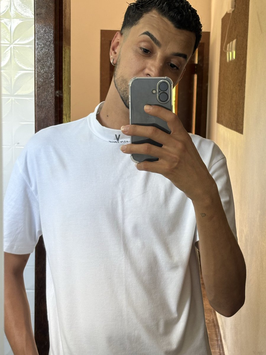 falecmgmax's tweet photo. 😎 https://t.co/0v5il3FN93
