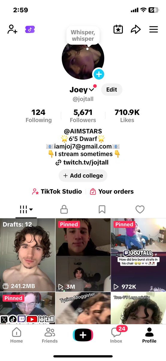 tallperson1 tweet media