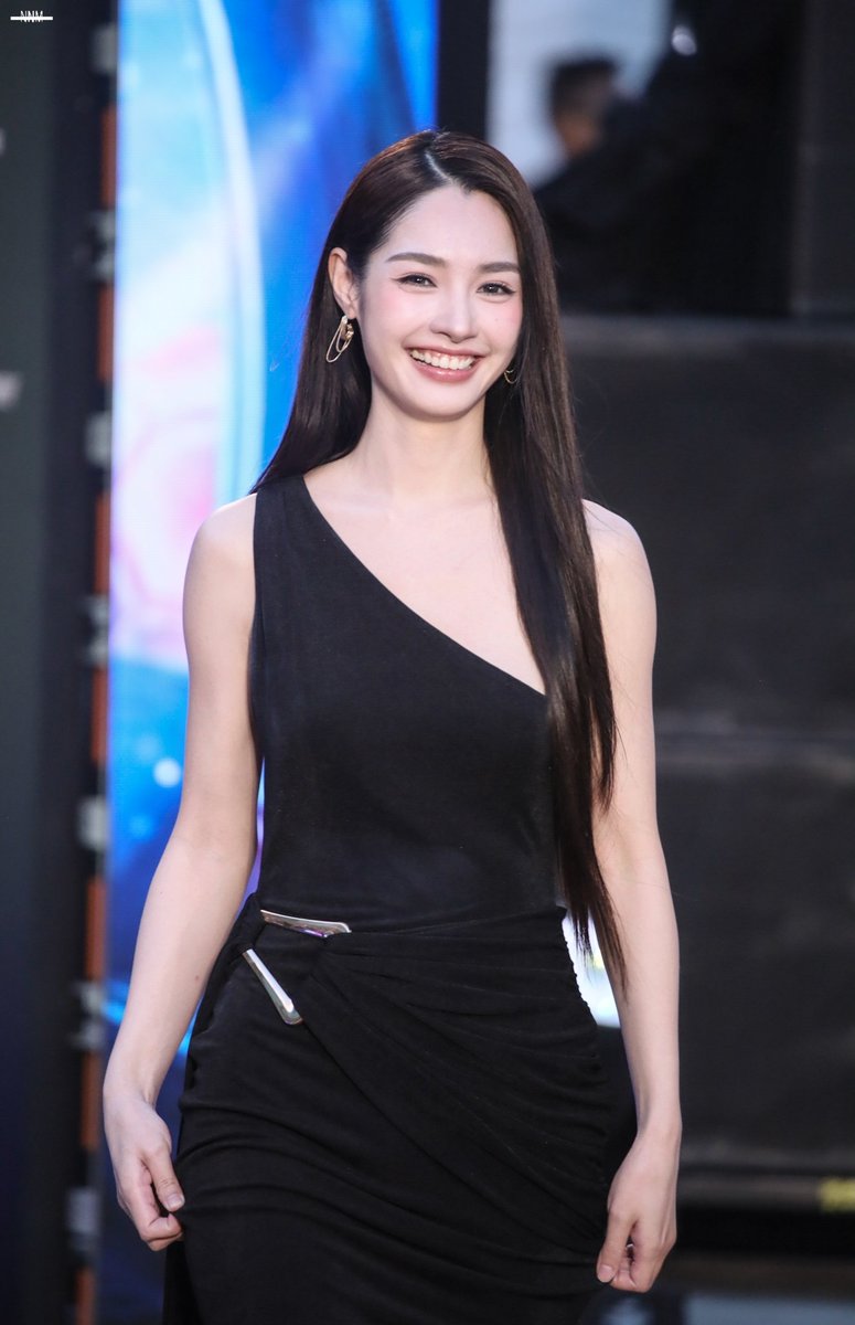 น้องมิ้นท์ คนสวยไม่เจอนานมากครับ
<a href="/MintRanchMR/">Mintranch</a>
#มิ้นท์รัญชน์รวี #mintranch