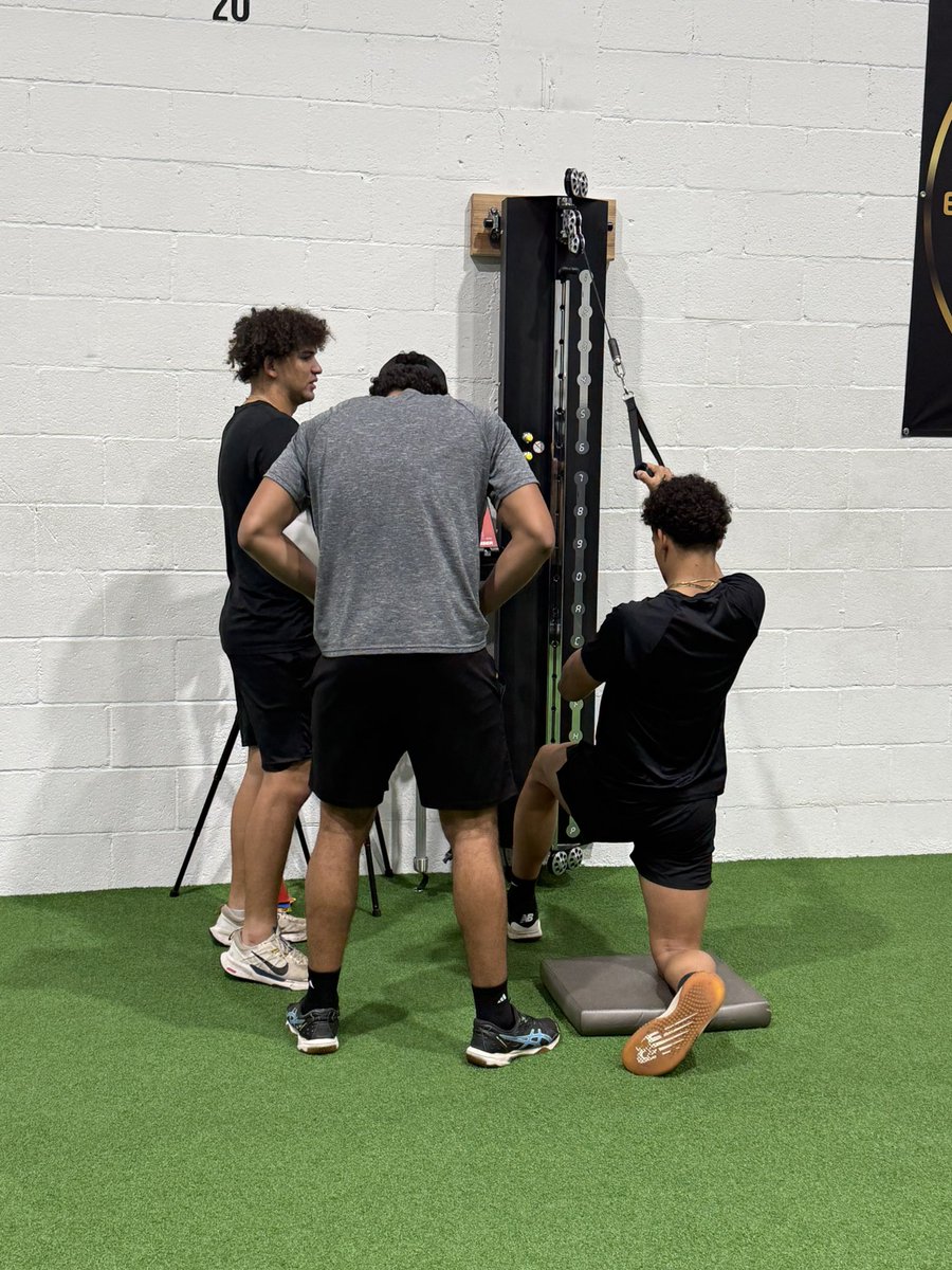 Vaughn Sports Academy tweet media