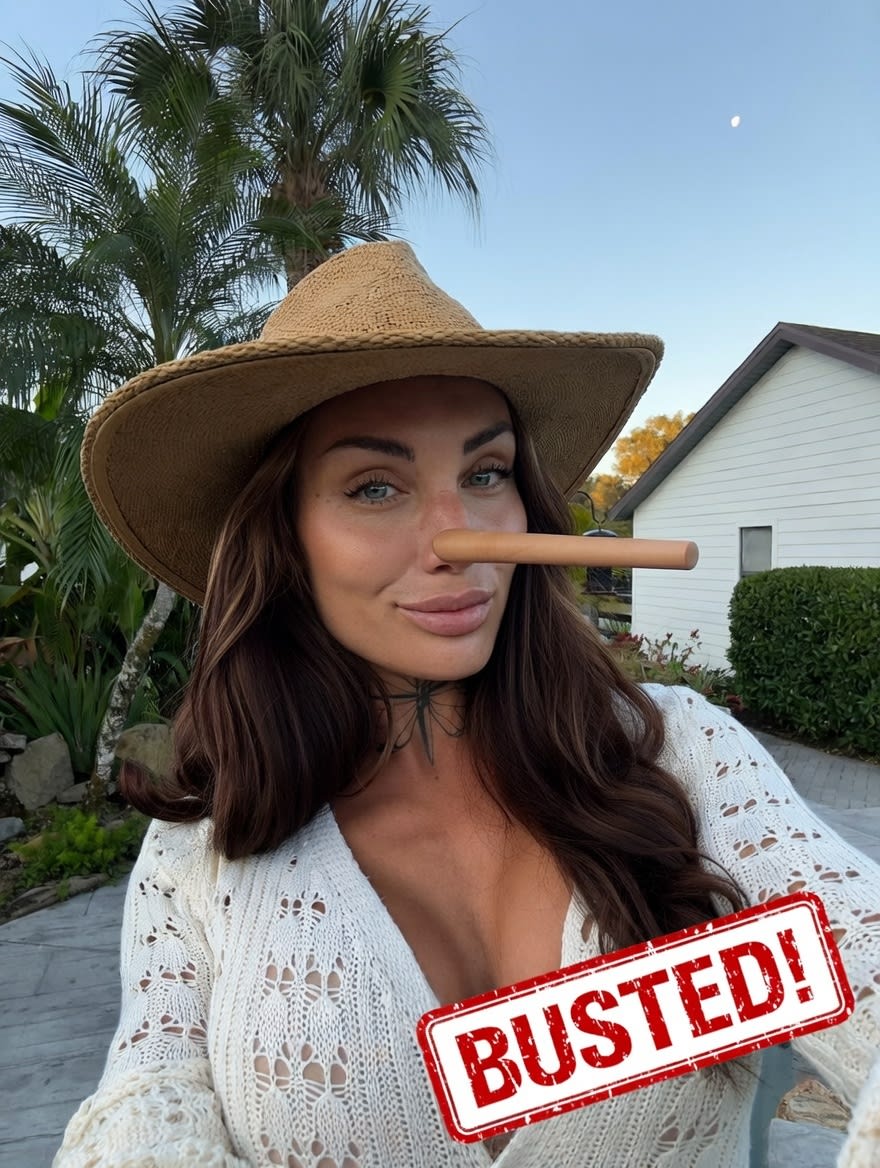 OFbusta's tweet image. Someone's been dishonest @comewithalice... 100% online during our 24h #onlyfans online test... Those Fililpino's chatting away while you enjoy life huh? #busted