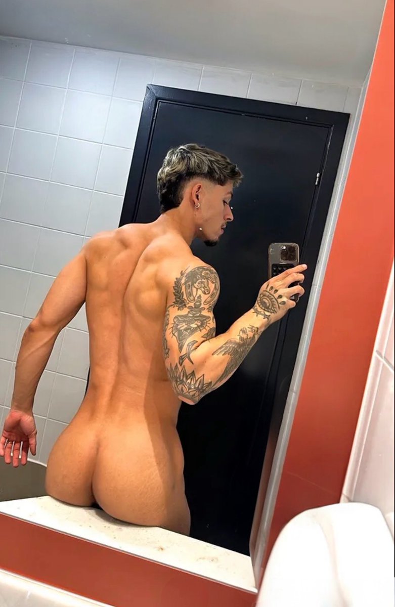alexmend04_'s tweet photo. Chudai 🍑 https://t.co/PK5HVmggA3