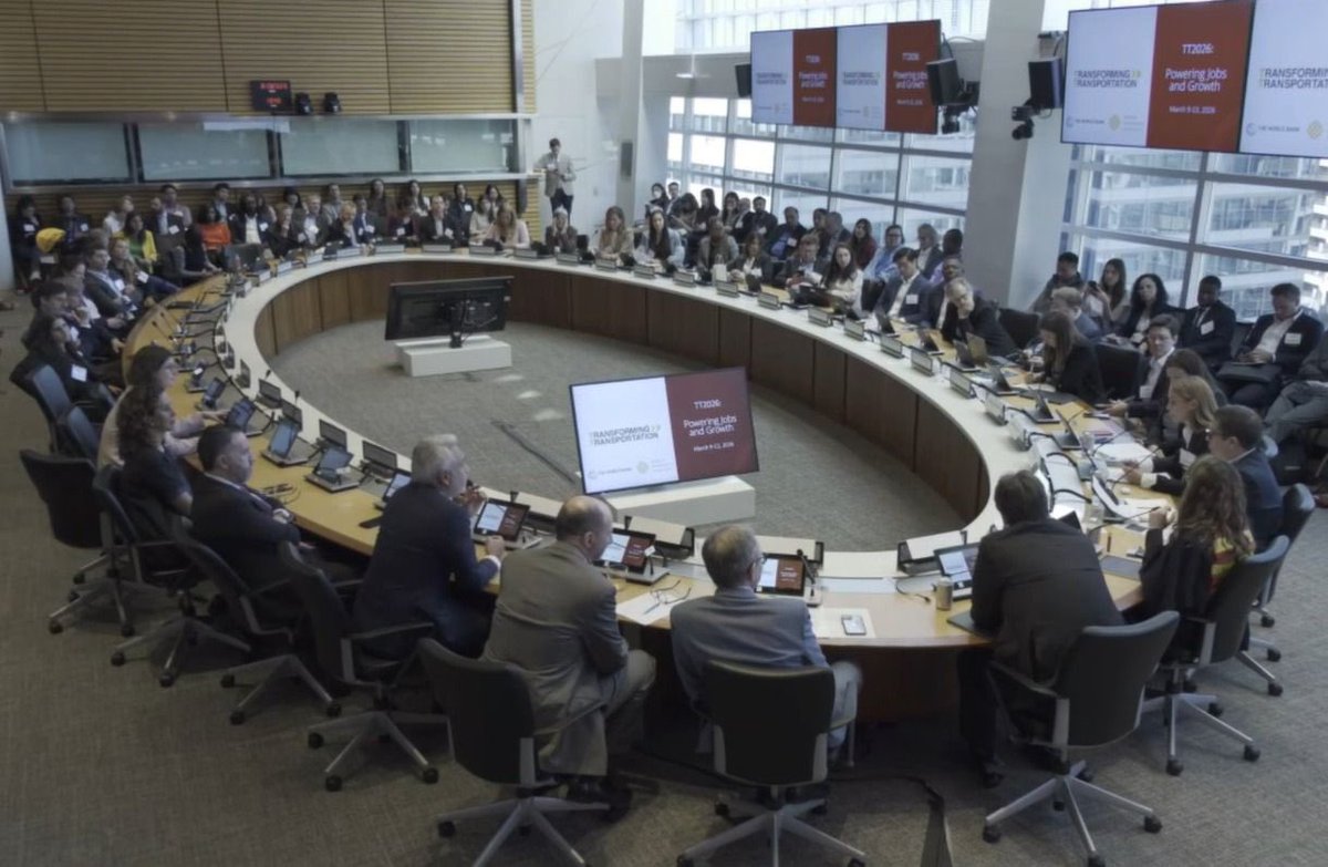 🚇 #ElMetroDeQuitoRenace | Fuimos invitados a Washington a la conferencia global “Transforming Transportation 2026” del Banco Mundial, donde se analizan los proyectos que están transformando la movilidad urbana.
Quito participa como caso de referencia en América Latina.