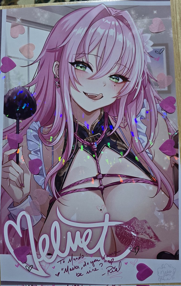 It arrived!! Thank you so much Rachel! <a href="/rachelrial_vo/">Rachel Rial</a> !! Also loved the extra hearts you sent haha. And <a href="/missnekopon/">Nekopon 🌸 Waifu Artist 🔜 Sakura-Con</a> for the amazing Velvet art work!! ❤️👏🏽 #NIKKE #velvet #NIKKEfanart