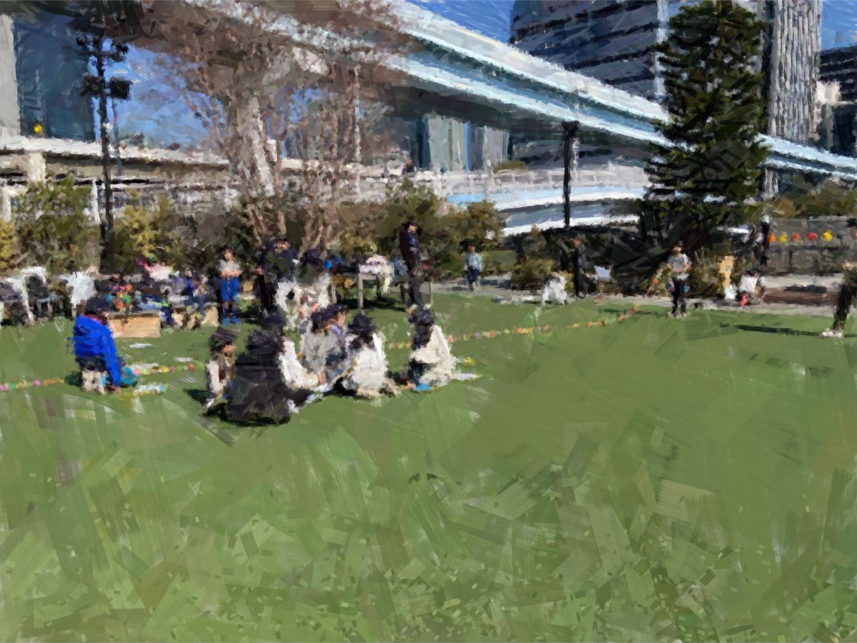 shibahamaes's tweet photo. 今日は、４年生が総合的な学習で学んできたことを発表する「町づくりフェス」です。ハイノードに到着しました。子どもたちは、フェスに向けて、張り切って準備を進めています。 https://t.co/6UfXfSpwwI
