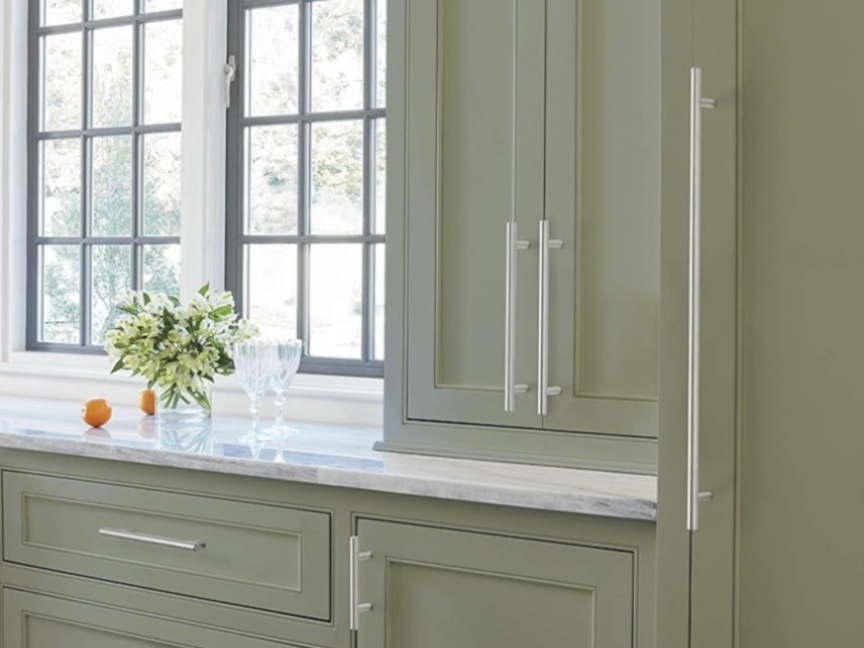 usstoneoutlet's tweet image. Add a timeless look to your cabinets with our classic Round Handle in brushed nickel. The perfect finishing detail for your kitchen or bathroom remodel.

zurl.co/HZMfW 

#CabinetHardware #BrushedNickel #HomeRenovation #HomeDesign #USStoneOutlet