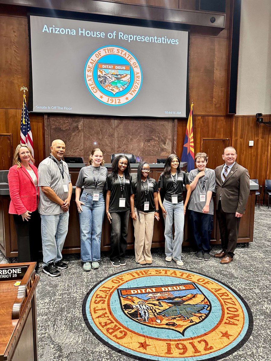 CityofMaricopa's tweet photo. 🏛️Maricopa's Youth Council toured the Arizona Capitol, debated bills on the House floor, met @ChrisLopezAZ &amp; @TJShope, and explored legislative careers. https://t.co/D0XVdqyPoK