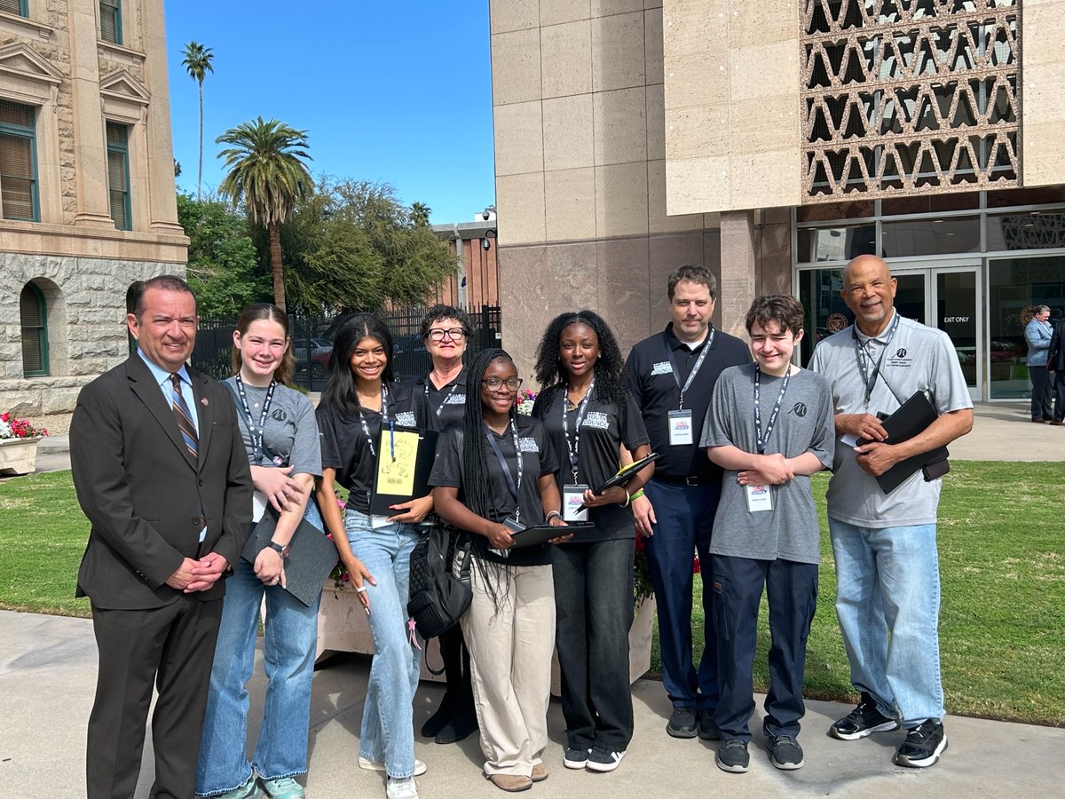 CityofMaricopa's tweet photo. 🏛️Maricopa's Youth Council toured the Arizona Capitol, debated bills on the House floor, met @ChrisLopezAZ &amp; @TJShope, and explored legislative careers. https://t.co/D0XVdqyPoK