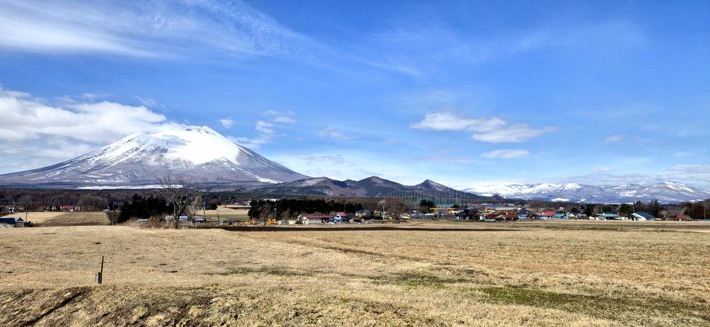 人生初の岩手県

岩手山

富士山より好きかもしれない