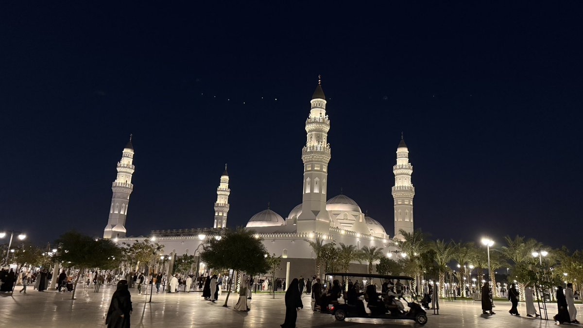 Abeeralnujide's tweet photo. مع أوائل العشر الاواخر 🌙

الحمدلله الذي منحنا فرصة العطاء في رمضان هذه السنة 🕌 https://t.co/AOa8if4DDu