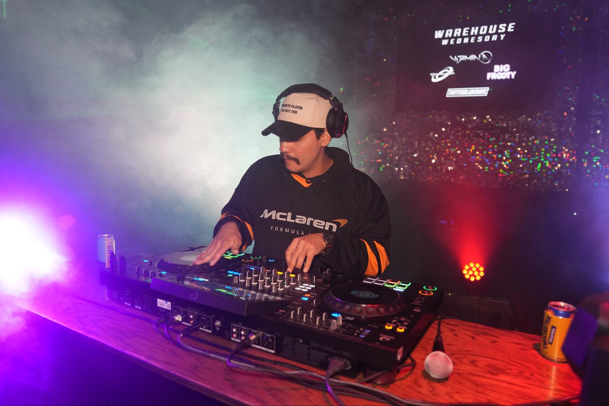 MARCH DATES UP

PLUS 5 MORE GIGS TO ADD AFTER THE 24TH

SEE YALL OUT THERE