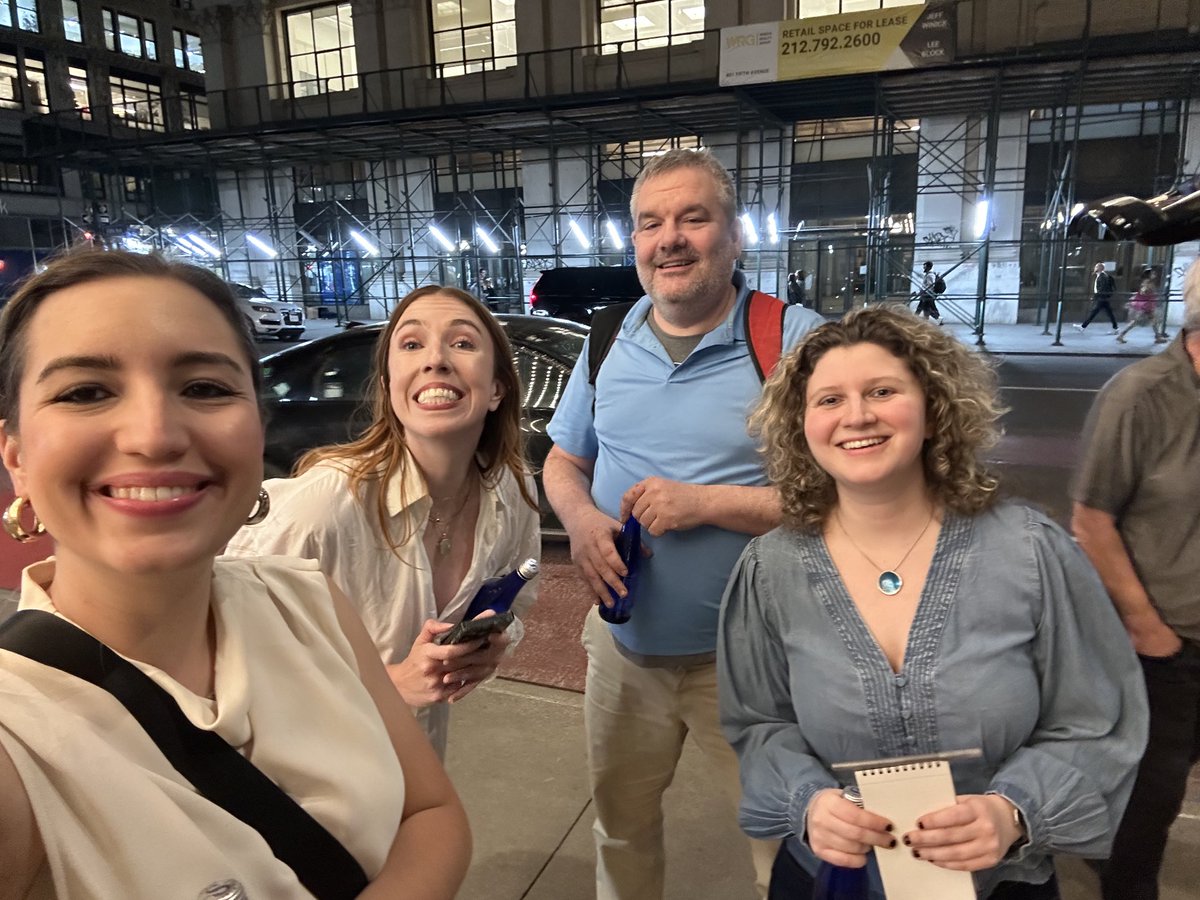 Alexa Philippou tweet media