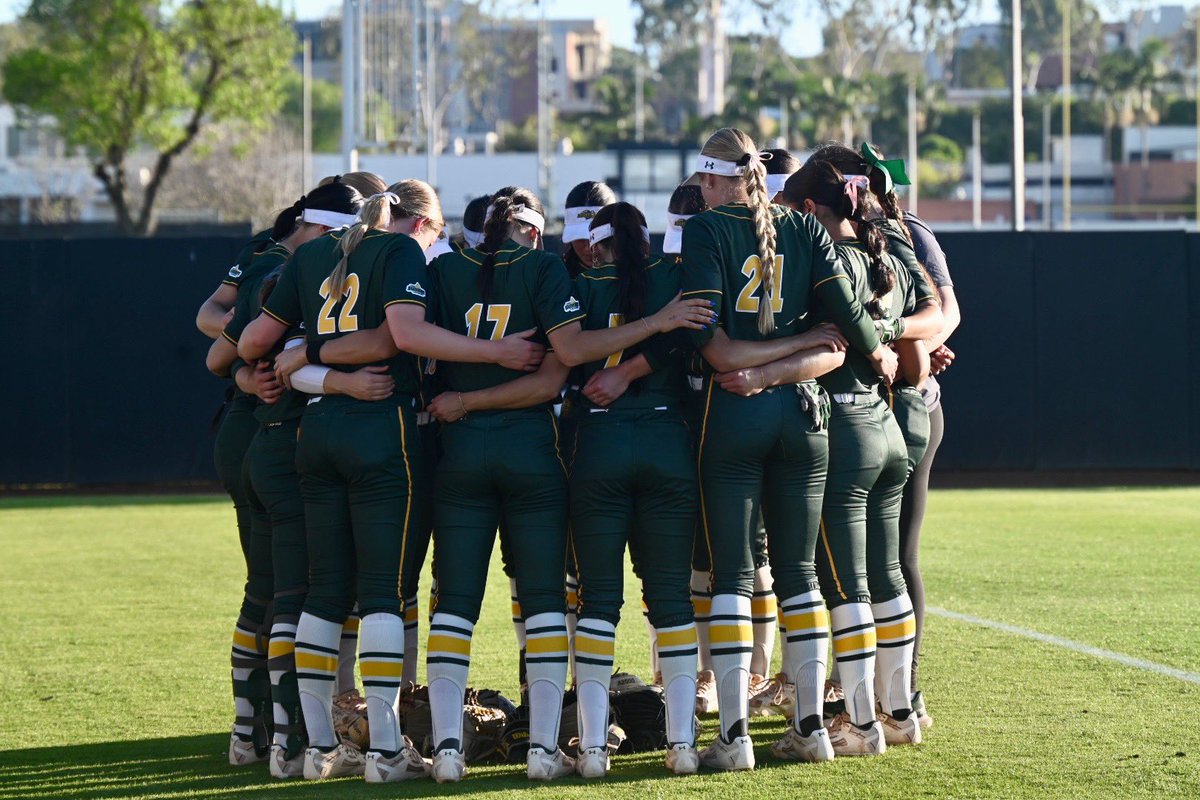 NDSU Softball tweet media