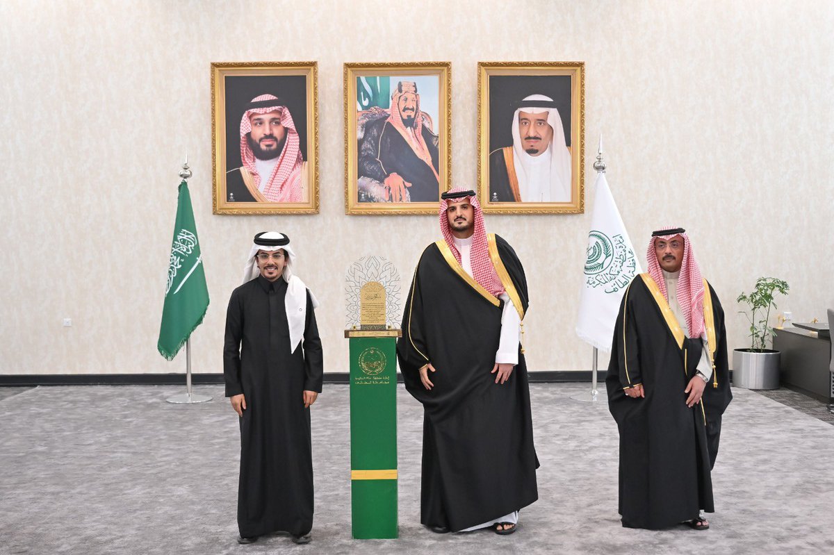 حُسَام بنْ عَبدالعَـزِيز tweet media