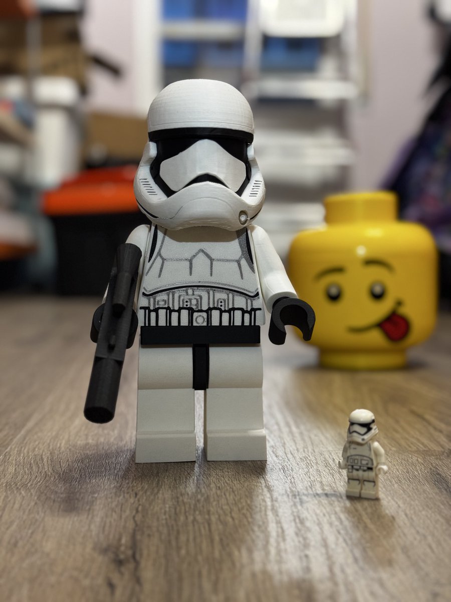 ZX_3DStudio's tweet image. El tamaño SI importa!!! #lego #starwars #500% #stromtrooper