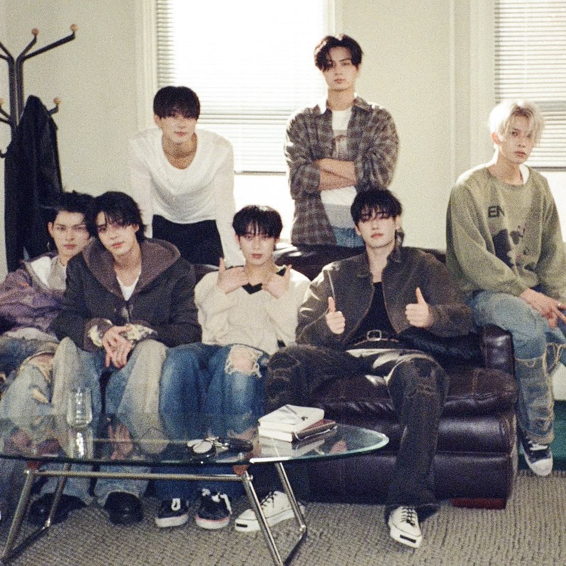 rubifys's tweet image. ways to support and push for change

-donate to truck organizers if you have the funds
– email protect@belift.kr and clearly demand accountability
– call/email hybe &amp;amp; all of their business partners do this can’t be ignored 
– continue to drop tags
– reply under hybe and belift