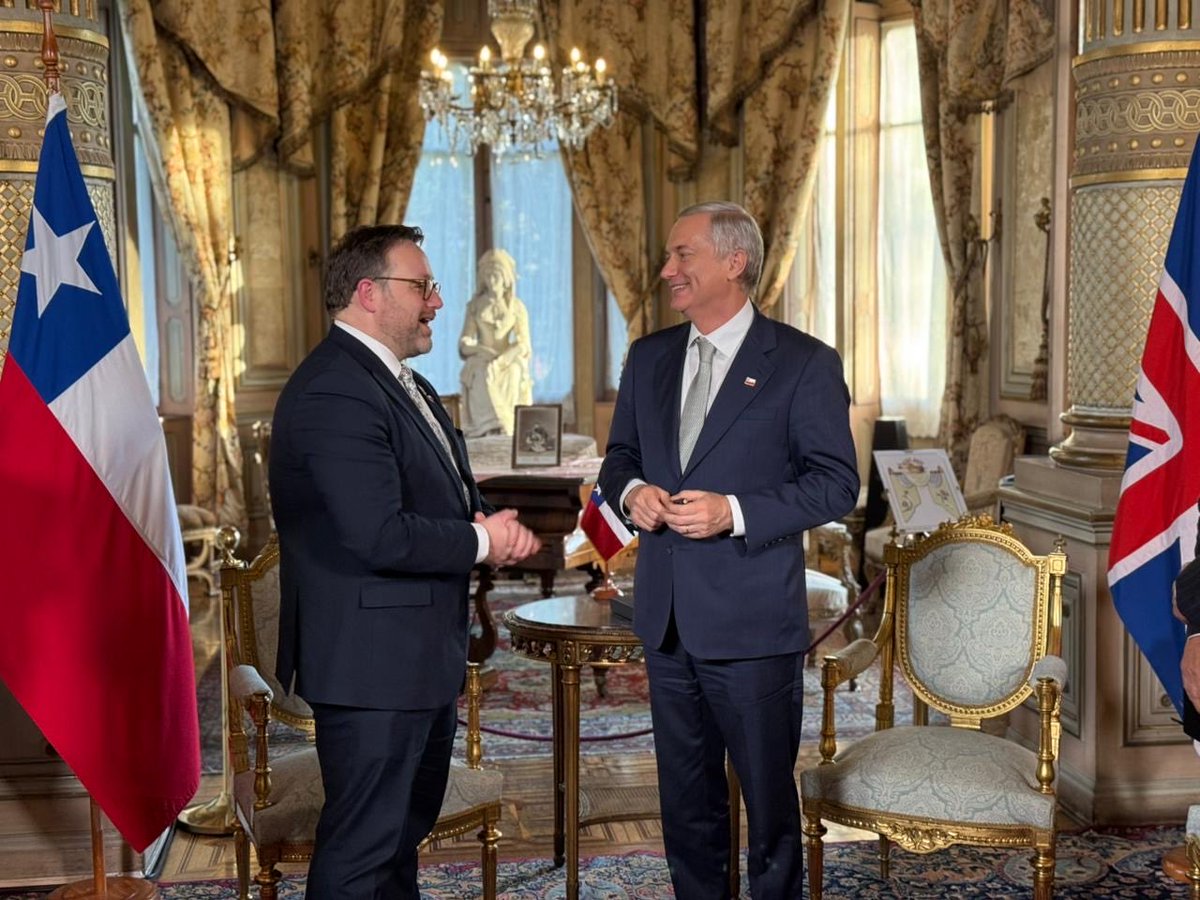 Chris Elmore MP tweet media