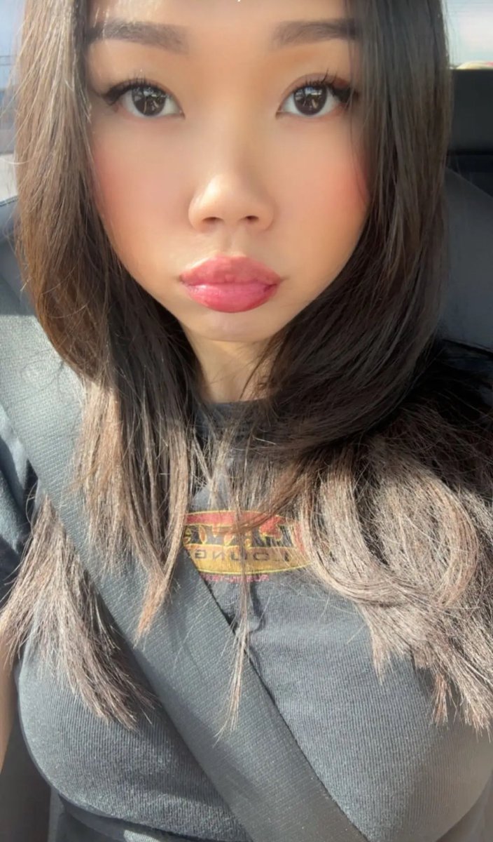 ariiii_A__'s tweet photo. Hai :333 #nsfwtwtًً #asianslut #nudeseller #whore https://t.co/ESf002L6ty
