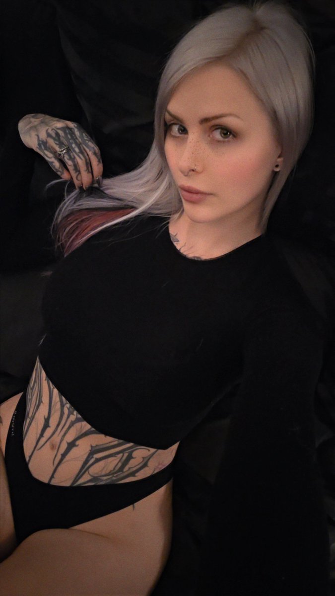 ☽ Spookykins ☾ 👻🖤 tweet media