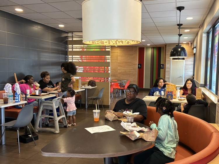 PAE Pandas tweet media