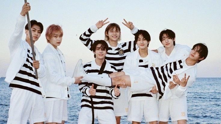 jays1eftb1cep's tweet photo. i have class but please keep dropping tags!!! dont quiet down!!!

@BELIFTLAB We hope for opportunities for LEE HEESEUNG to explore solo activities while continuing as a member of ENHYPEN.

HEESEUNG WITH ENHYPEN
#SevEN_ALWAYS
#ENHYPEN_HOME
#ENHYPENIS7
#AlwaysWithYou https://t.co/2w0it5oYX7