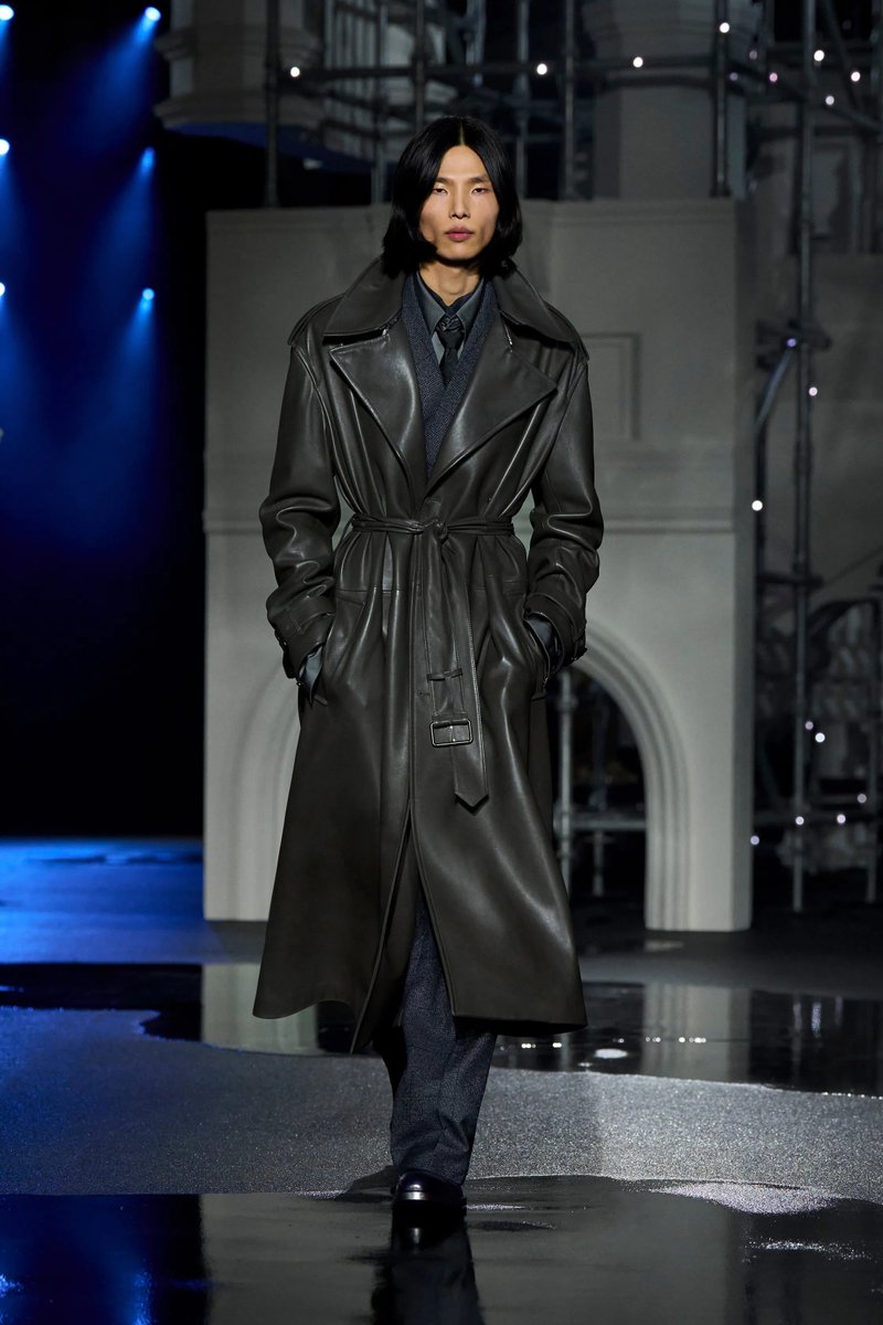 Burberry 2026AW ダニエル・リーの「バーバリー」はクラシック回帰が