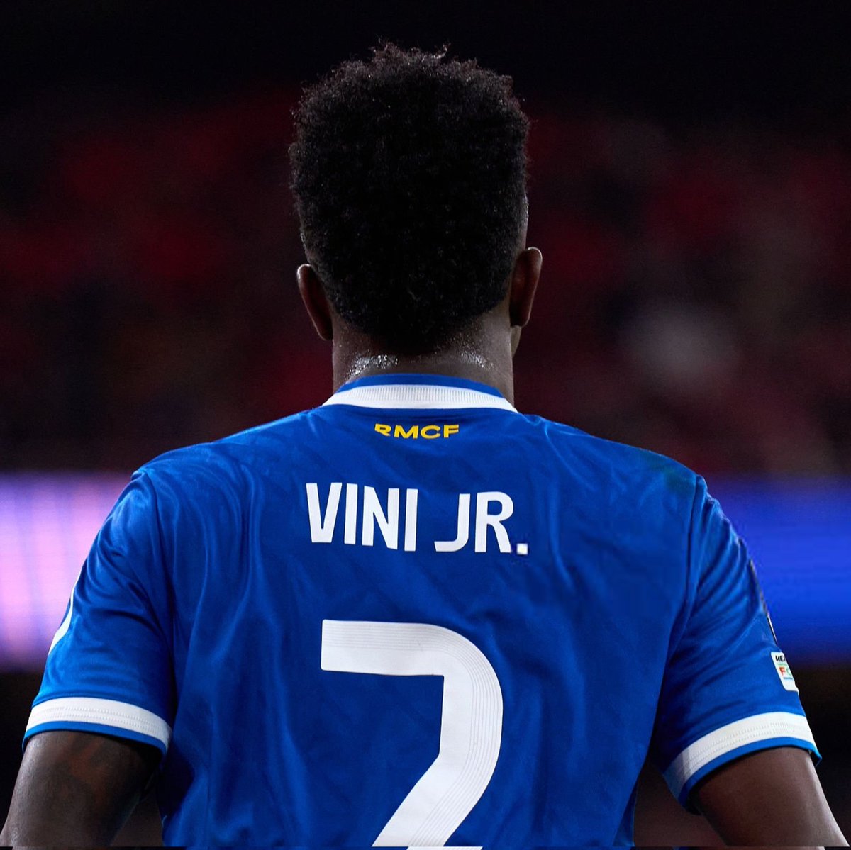 🚨 إيدين هازارد : أعتقد أن فينيسيوس شخص يعشق كرة القدم، يريد فقط أن يلعب ويستمتع بها. 

تماماً كما كنت أنا أفعل عندما أكون في الملعب، هو مثلي تماماً. 

عندما نتحدث عن فيني، نتحدث غالباً عما يمر به أكثر مما نتحدث عما يقدمه داخل الملعب. 

لأن الناس للاسف تميل إلى نسيان كم هو لاعب