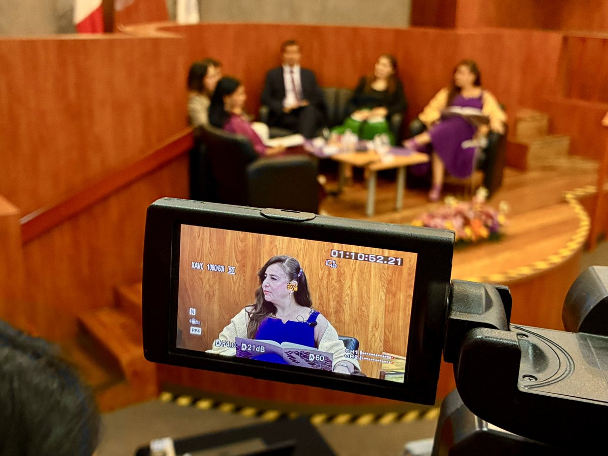 Eva Barrientos tweet media