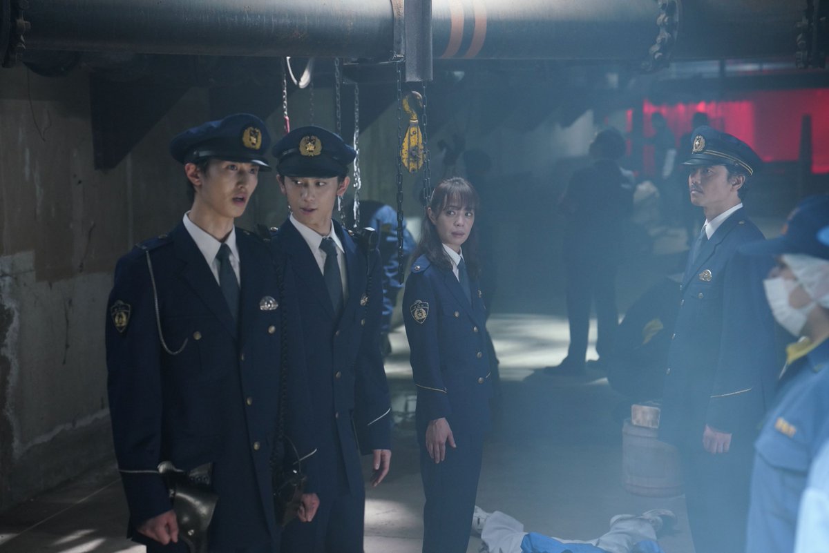 ⁡
新規場面写真一挙公開💥

 　超 街　║　立 人
 　能 を　║　ち 知
 　力 混　║　向 を
 　者 乱　║　か 超
 　た に　║　う え
 　ち 陥　║　者 た
 　　 れ　║　た 脅
 　　 る　║　ち 威
 　　　 　║　　 に

映画『アギトー超能力戦争ー』
4月29日（水・祝）ROADSHOW
⁡
#アギト