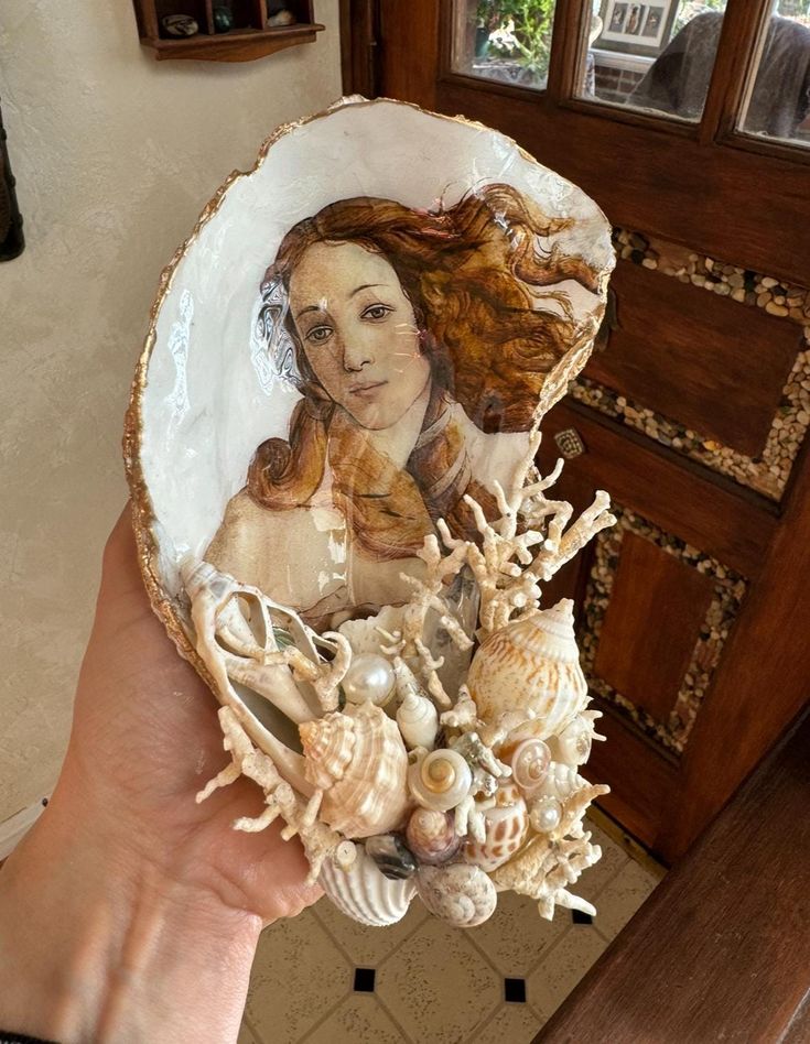 𝒍𝒖𝒏𝒂 tweet media