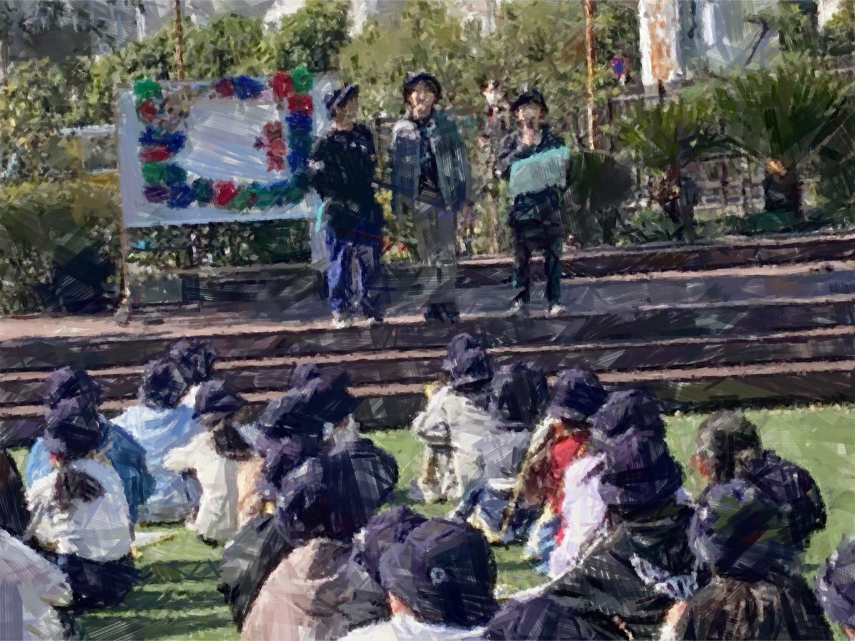 shibahamaes's tweet photo. 「まちづくりフェス」の開会式を行いました。司会の子どもたちが、これまで頑張って準備をしてきたことなどをしっかりと話してくれました。校長先生からは、「芝浦の町をより良くするために考えたことを思い切り発表してください。」とのお話がありました。 https://t.co/iiYNsfBto6