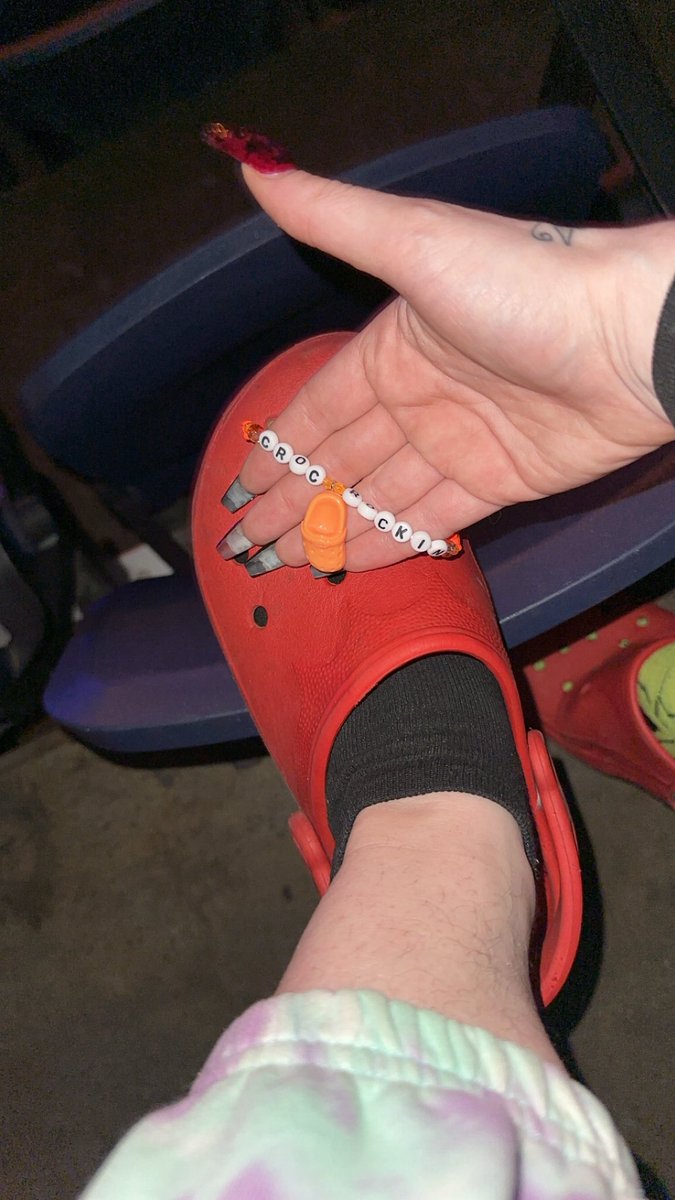 CyclopsChild's tweet photo. @ketamizedkitty Here’s a piece of Kandi someone gave me in the bathroom of voyddome because I was wearing crocs 🥹 https://t.co/8HKN2AijRw
