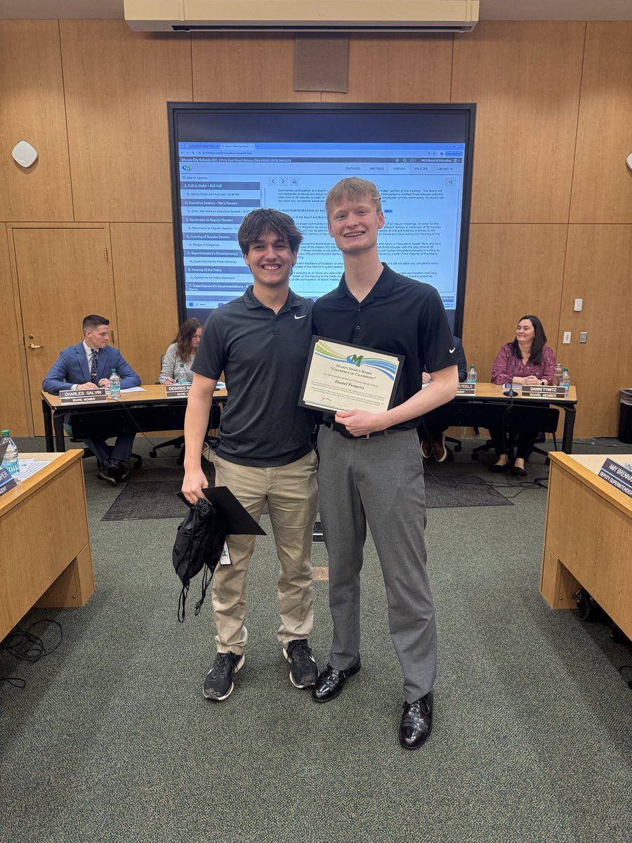 PennettiDaniel's tweet photo. We had the incredible opportunity to be recognized at tonight’s Mason City Schools Board Of Education meeting for our work with @MHSsportsradio 

Thank you @MasonSchools for allowing myself and the team to be there tonight! https://t.co/jEj8zPvs8V