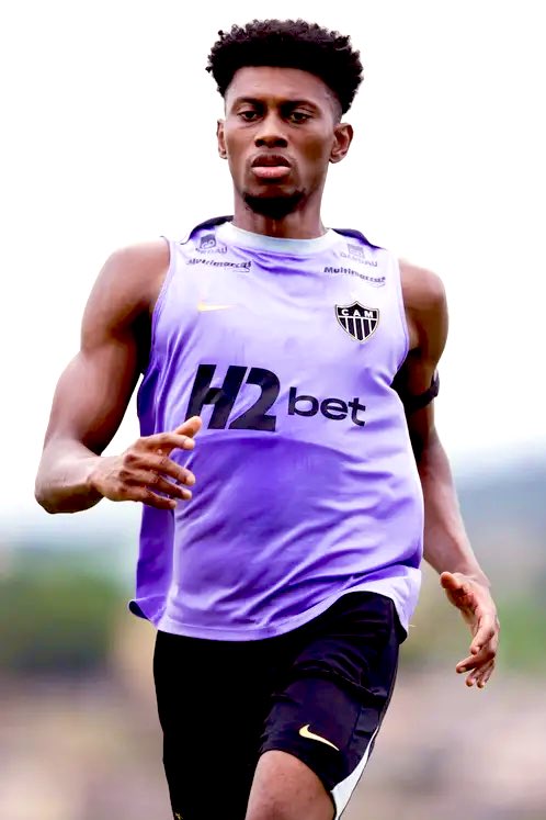 Geves_Galo's tweet photo. ℹ️⚠️ Matéria absolutamente EXCLUSIVA sobre Minda e Cassierra, o @canalbicagalo apurou o seguinte 👇

🇪🇨 Alan Minda já era monitorado há mais de 1 ano e quem auxiliou na sua negociação foi Thiago Scuro, CEO do Mônaco, que tem ótima relação com o Galo. Jogador é visto como investimento no perfil SAF, jovem com potencial de retorno esportivo e financeiro. 22 anos e possível convocação para a Copa do Mundo. 

🇨🇴 Mateo Cassierra também já era observado pelo clube e foi disputado com Monterrey-MEX e Fluminense. A comissão técnica de Sampaoli apoiou a chegada, e Sampaoli teria sido neutro, já que o desejo era Marcos Leonardo, financeiramente impossível para o Atlético. Passe especulado em 40 milhões de euros e salário “árabe”.