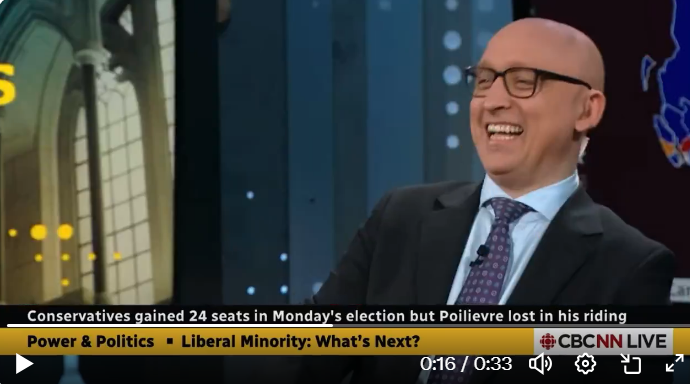 bcbluecon's tweet photo. CBC Power and Politics host David Cochrane.

'Tamara Lich lives in a trailer court and has lots of last names.'

Tell me how he survives. 

I'll wait. https://t.co/TIZZBpiEcX